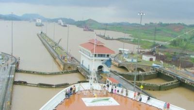 ha_panama_canal_file00412-large-content